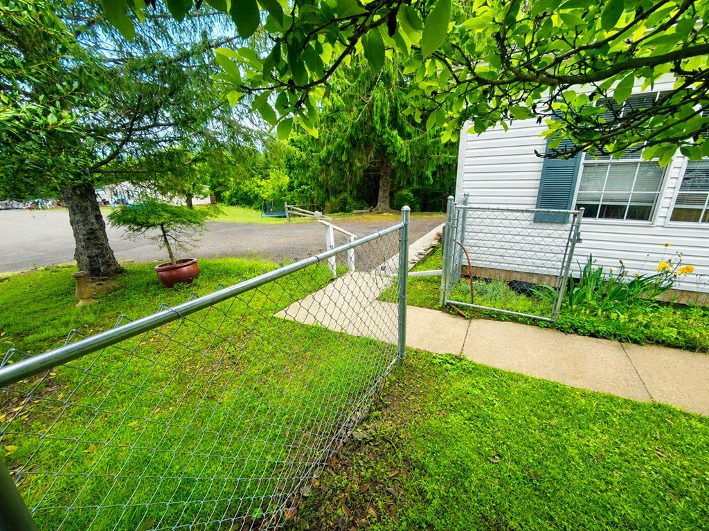 107 Jason Heights Road Galax, VA 24333 - Photo 62 of 84 Gallery Image 62