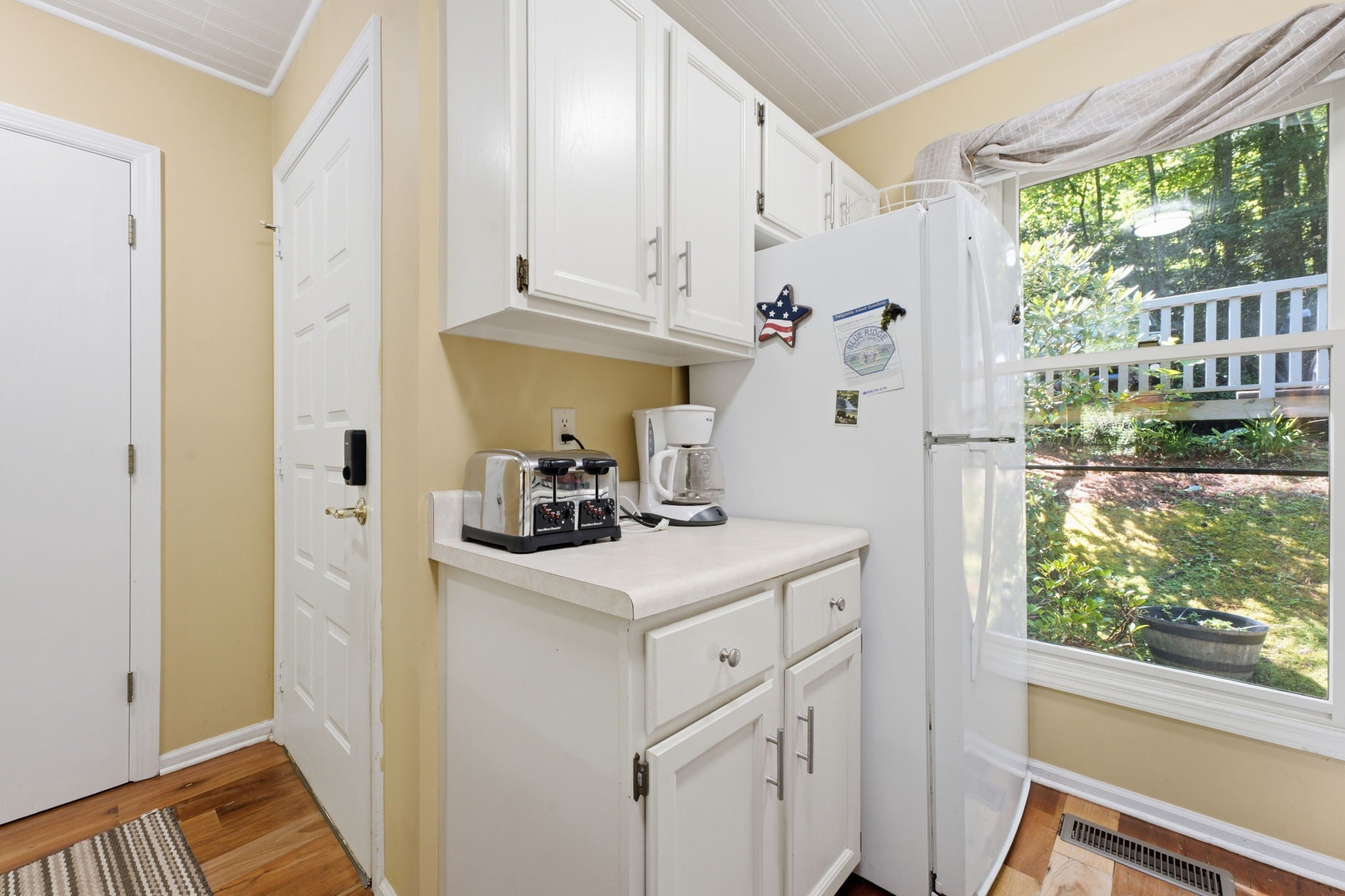 53 Chestnut Ridge, Unit 4 Sapphire, NC 28774 - Photo 9 of 51 Gallery Image 9
