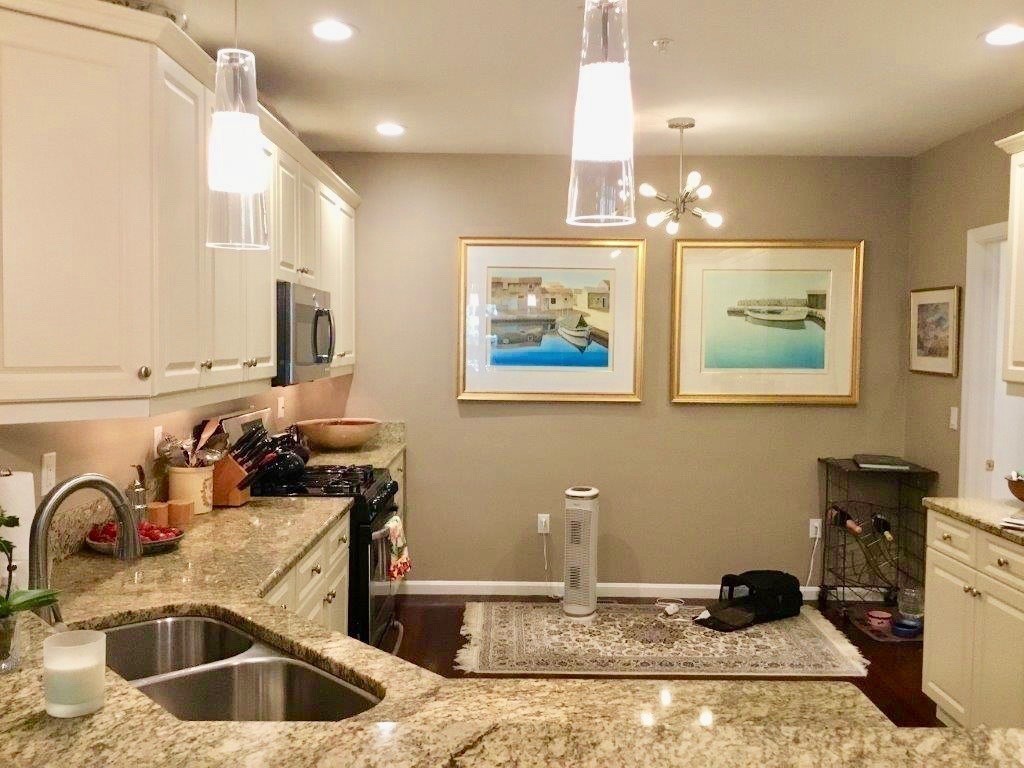 281 Victory Road, Unit 281 Quincy, MA 02171 - Photo 11 of 22 Gallery Image 11