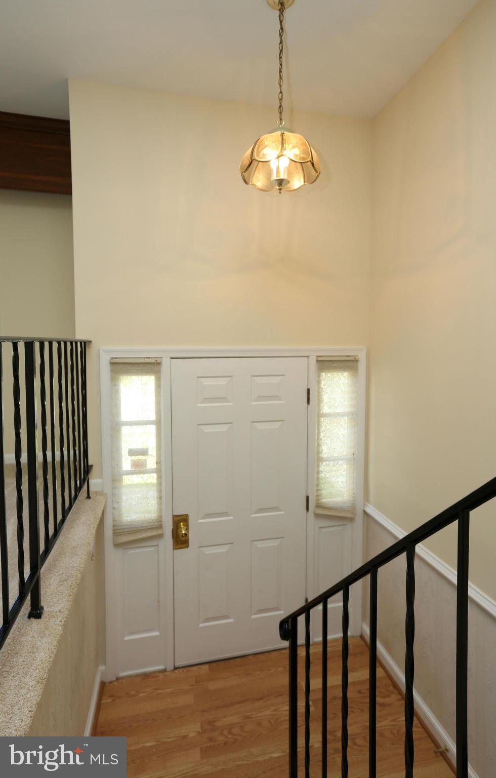 6223 Roblynn Road Laurel, MD 20707 - Photo 4 of 30 Foyer