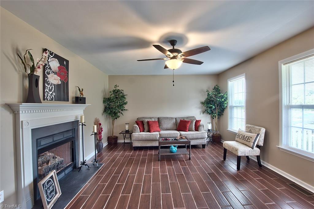 936 East Meadow Road Eden, NC 27288 - Photo 3 of 22 Gallery Image 3