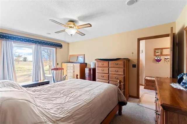 $535,000 | 8446 Hh Highway, Odessa, MO 64076