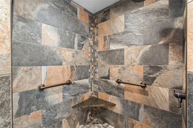 $535,000 | 8446 Hh Highway, Odessa, MO 64076