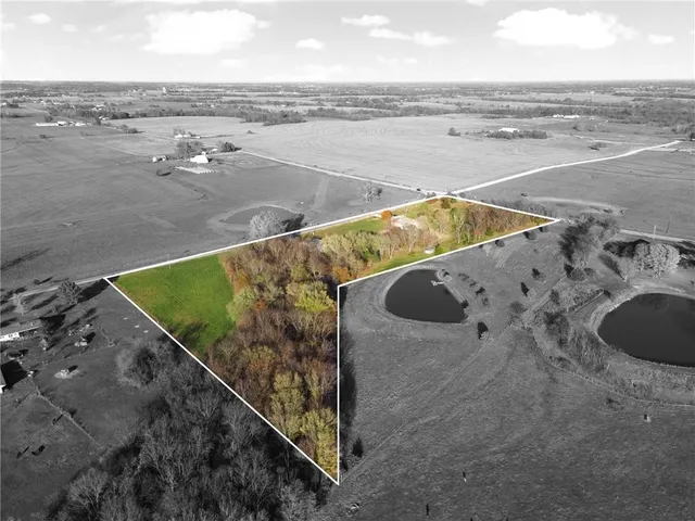 $535,000 | 8446 Hh Highway, Odessa, MO 64076