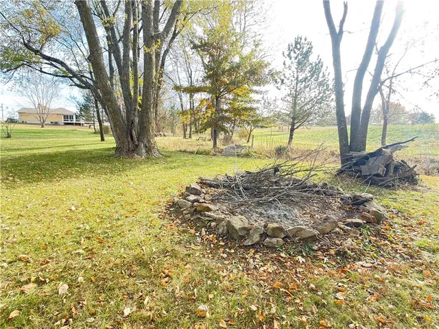 $535,000 | 8446 Hh Highway, Odessa, MO 64076