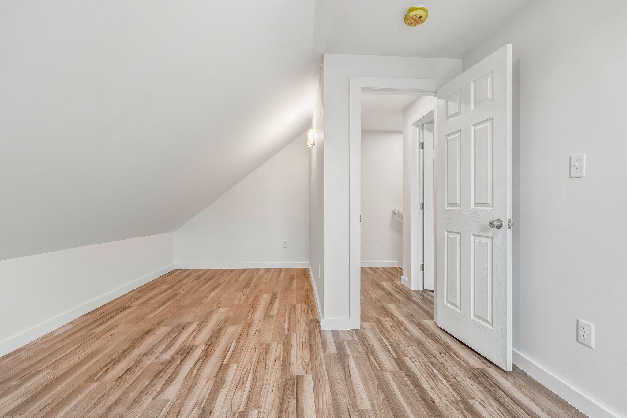 4 High Street Biddeford, ME 04005 - Photo 12 of 44 24-web-or-mls-4-high-st