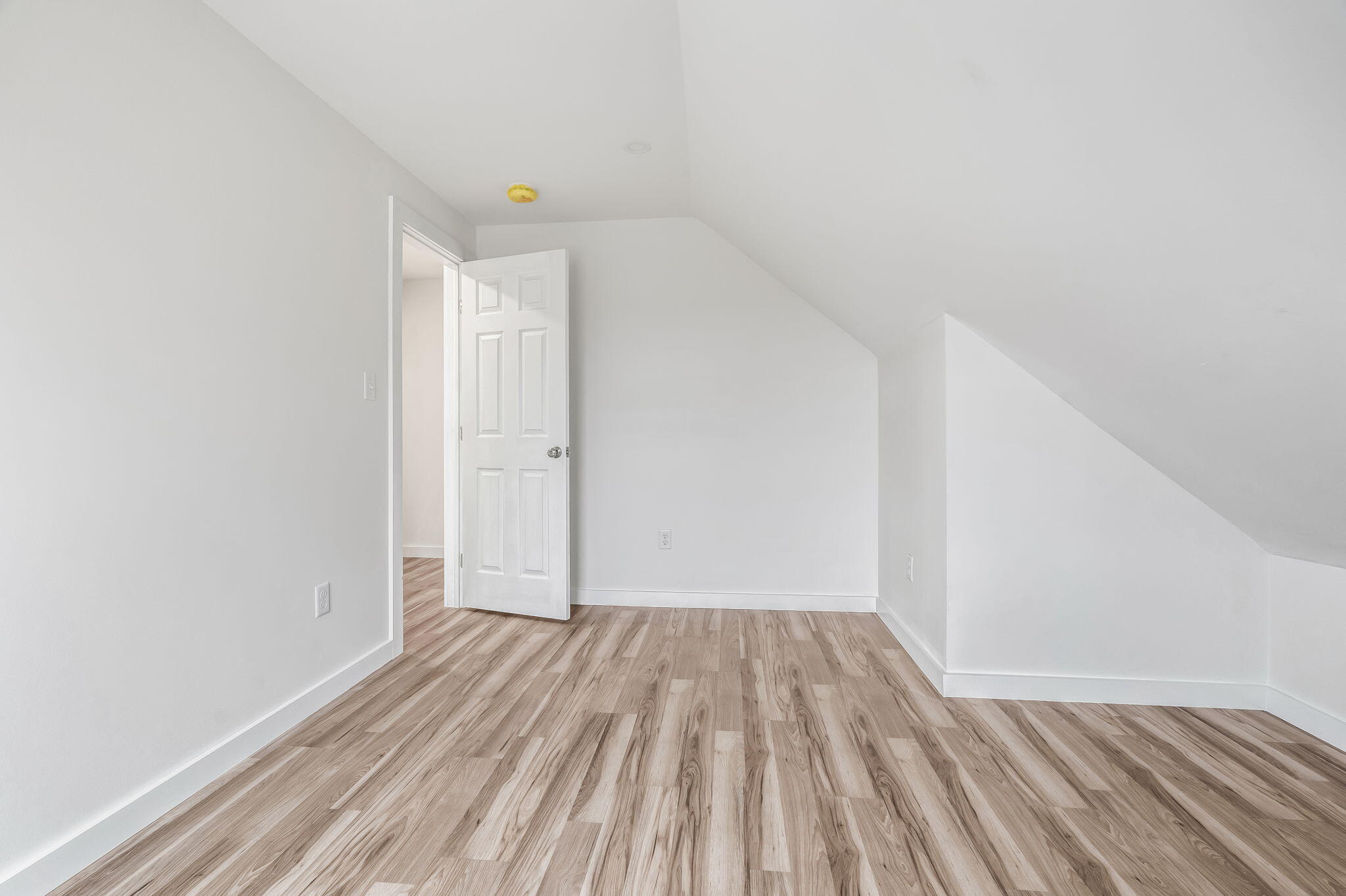 4 High Street Biddeford, ME 04005 - Photo 14 of 44 23-web-or-mls-4-high-st