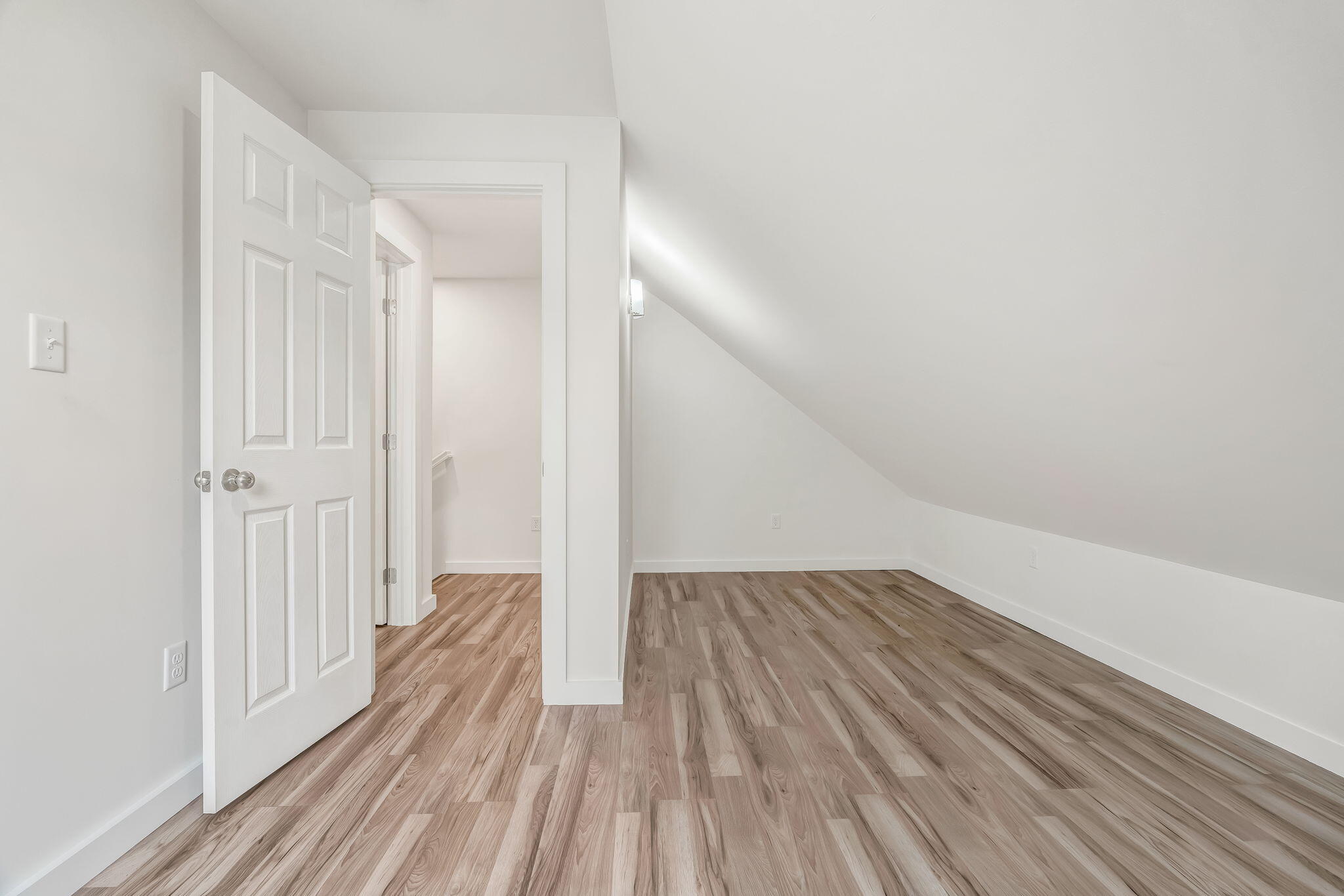 4 High Street Biddeford, ME 04005 - Photo 27 of 44 3-web-or-mls-4-high-st