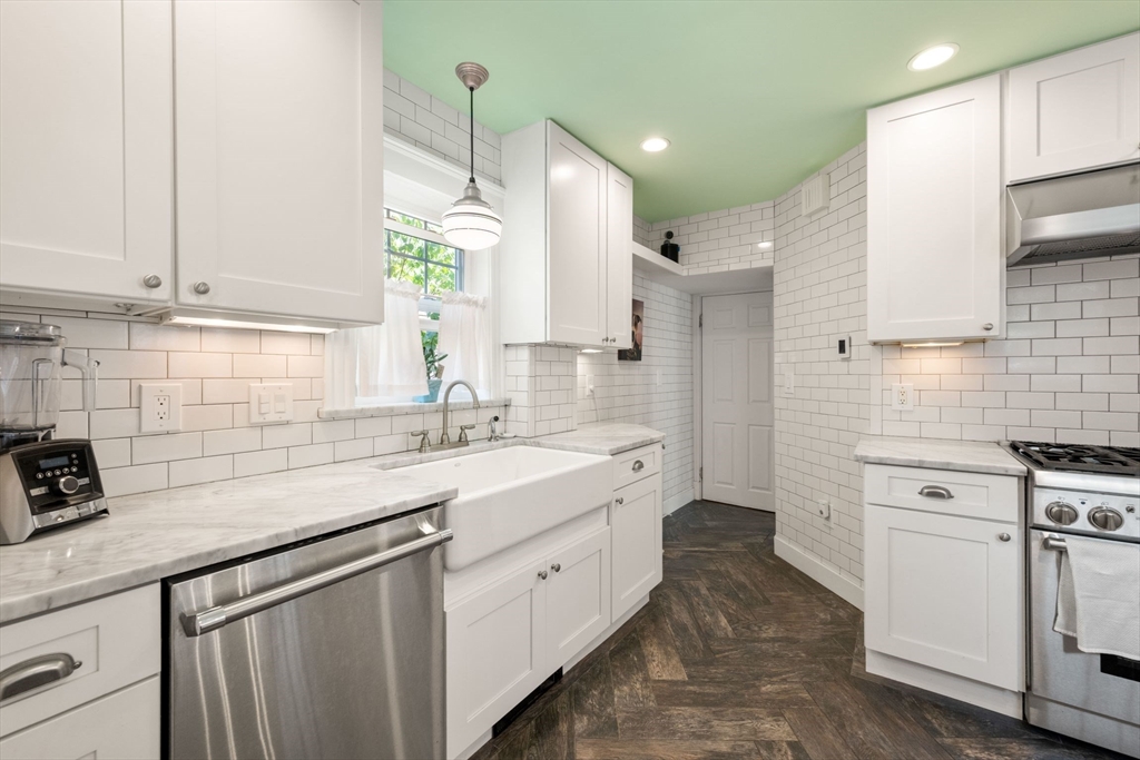 16 Longfellow Road Arlington, MA 02476 - Photo 7 of 41 Gallery Image 7