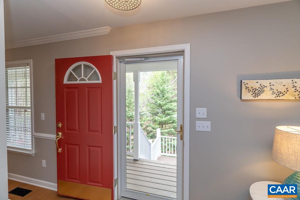 246 White Cedar Road Barboursville, VA 22923 - Photo 5 of 41