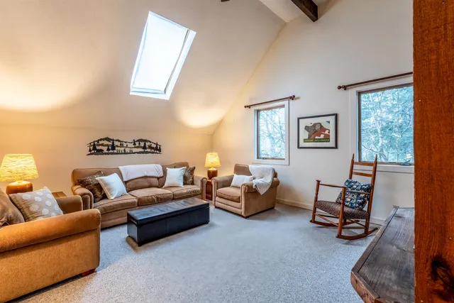 $418,000 | 1191 Baker Turn, Unit 3B, Hartford, VT 05059