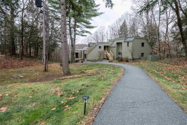 $418,000 | 1191 Baker Turn, Unit 3B, Hartford, VT 05059