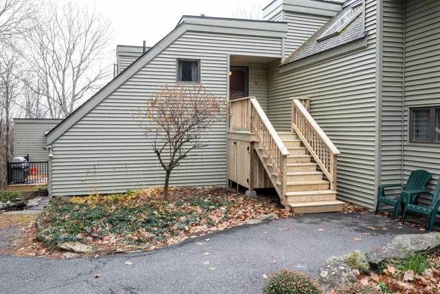 $418,000 | 1191 Baker Turn, Unit 3B, Hartford, VT 05059