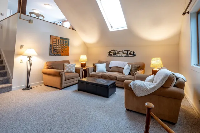 $418,000 | 1191 Baker Turn, Unit 3B, Hartford, VT 05059