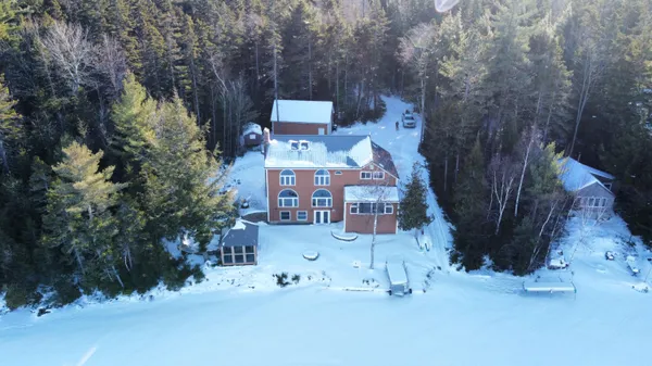 $1,095,000 | 13 Treehouse Lane, Millinocket, ME 04462