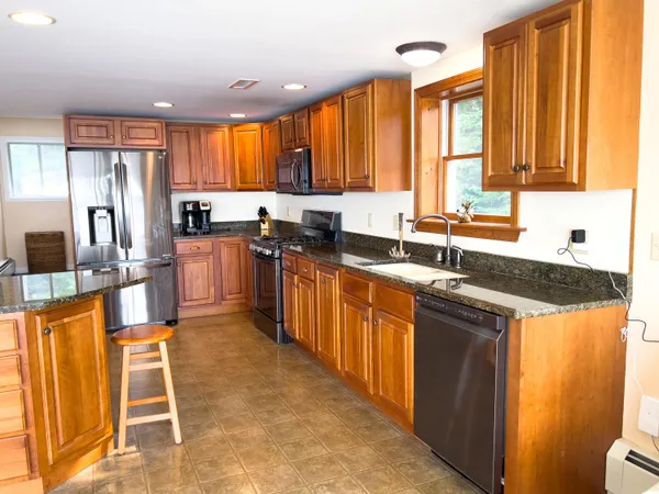 $1,095,000 | 13 Treehouse Lane, Millinocket, ME 04462