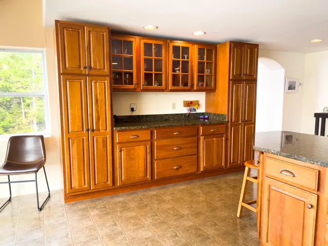 $1,095,000 | 13 Treehouse Lane, Millinocket, ME 04462