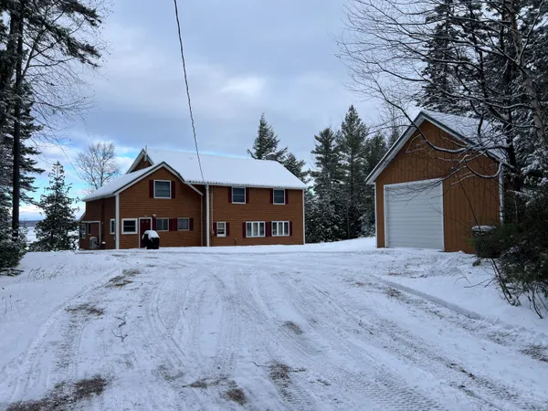 $1,095,000 | 13 Treehouse Lane, Millinocket, ME 04462