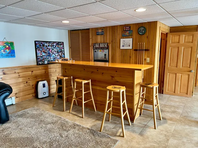 $1,095,000 | 13 Treehouse Lane, Millinocket, ME 04462