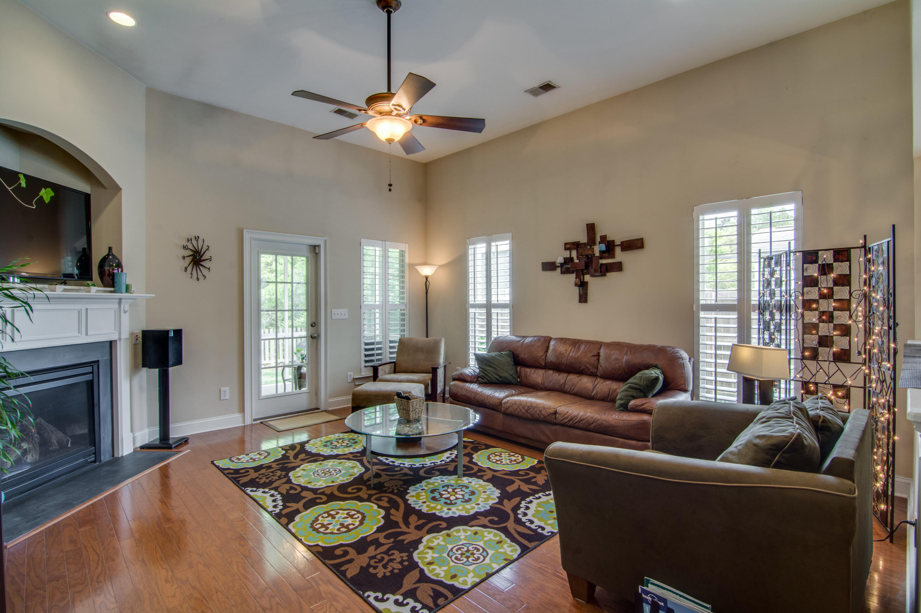 5446 Rising Tide North Charleston, SC 29420 - Photo 13 of 37 Large Family Room with Fireplace