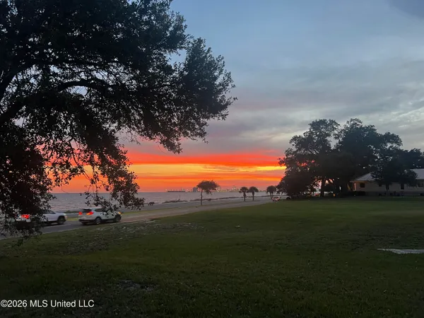 $296,000 | 0 West Beach Boulevard, Gulfport, MS 39501