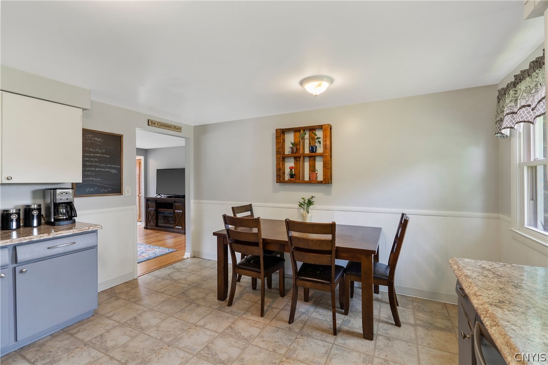 103 Benoit Drive Geddes, NY 13209 - Photo 13 of 43