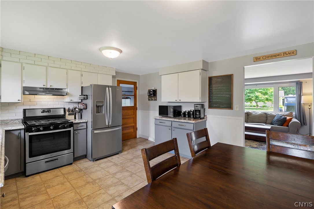 103 Benoit Drive Geddes, NY 13209 - Photo 14 of 43