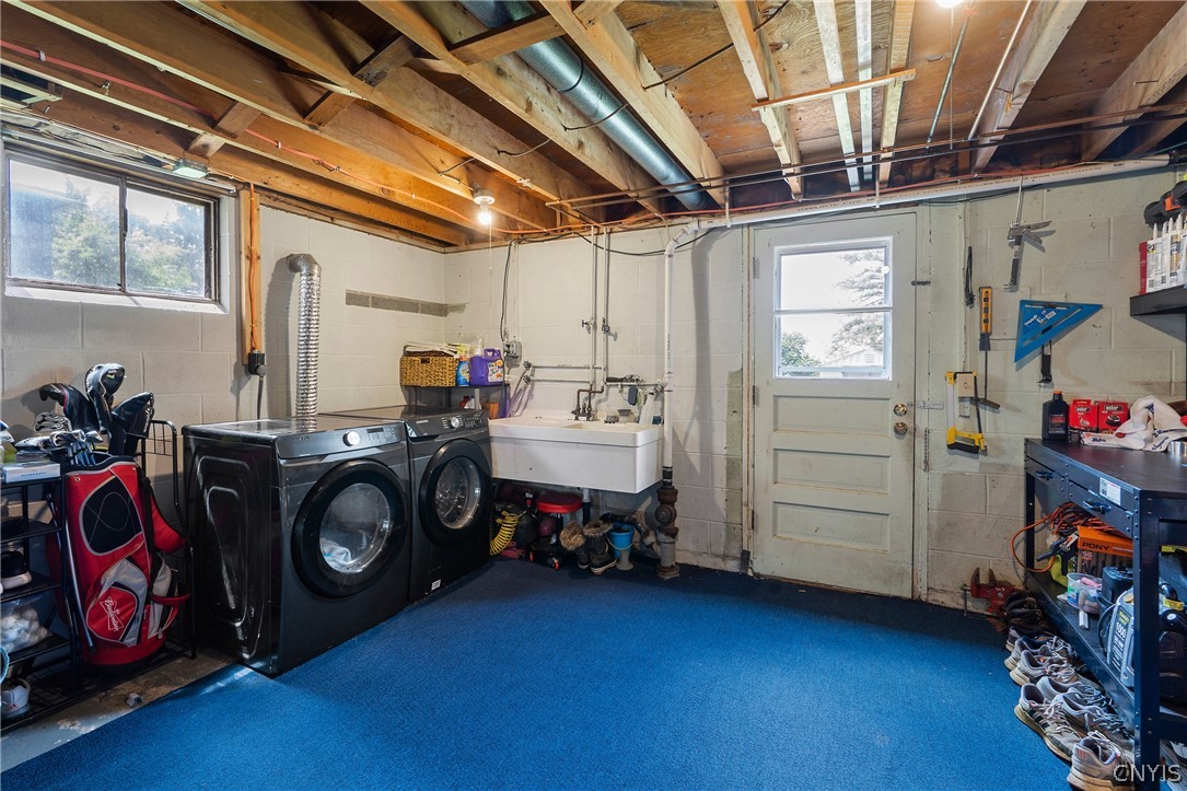 103 Benoit Drive Geddes, NY 13209 - Photo 35 of 43