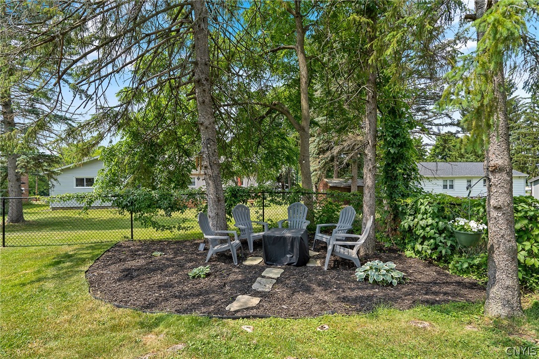 103 Benoit Drive Geddes, NY 13209 - Photo 41 of 43