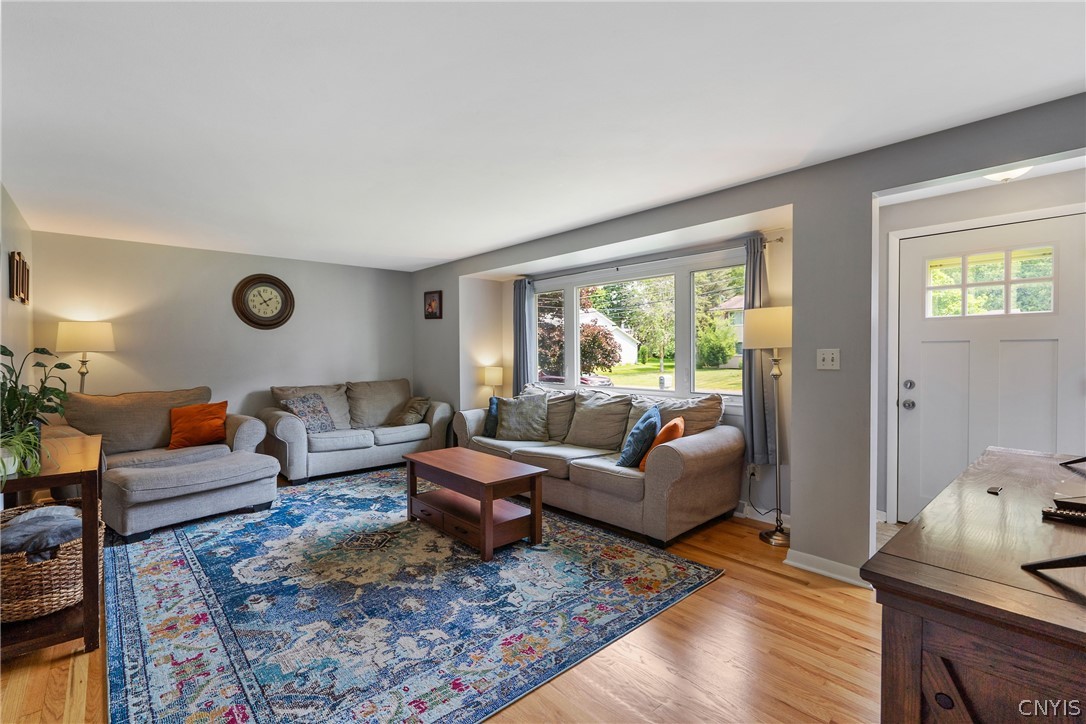 103 Benoit Drive Geddes, NY 13209 - Photo 6 of 43