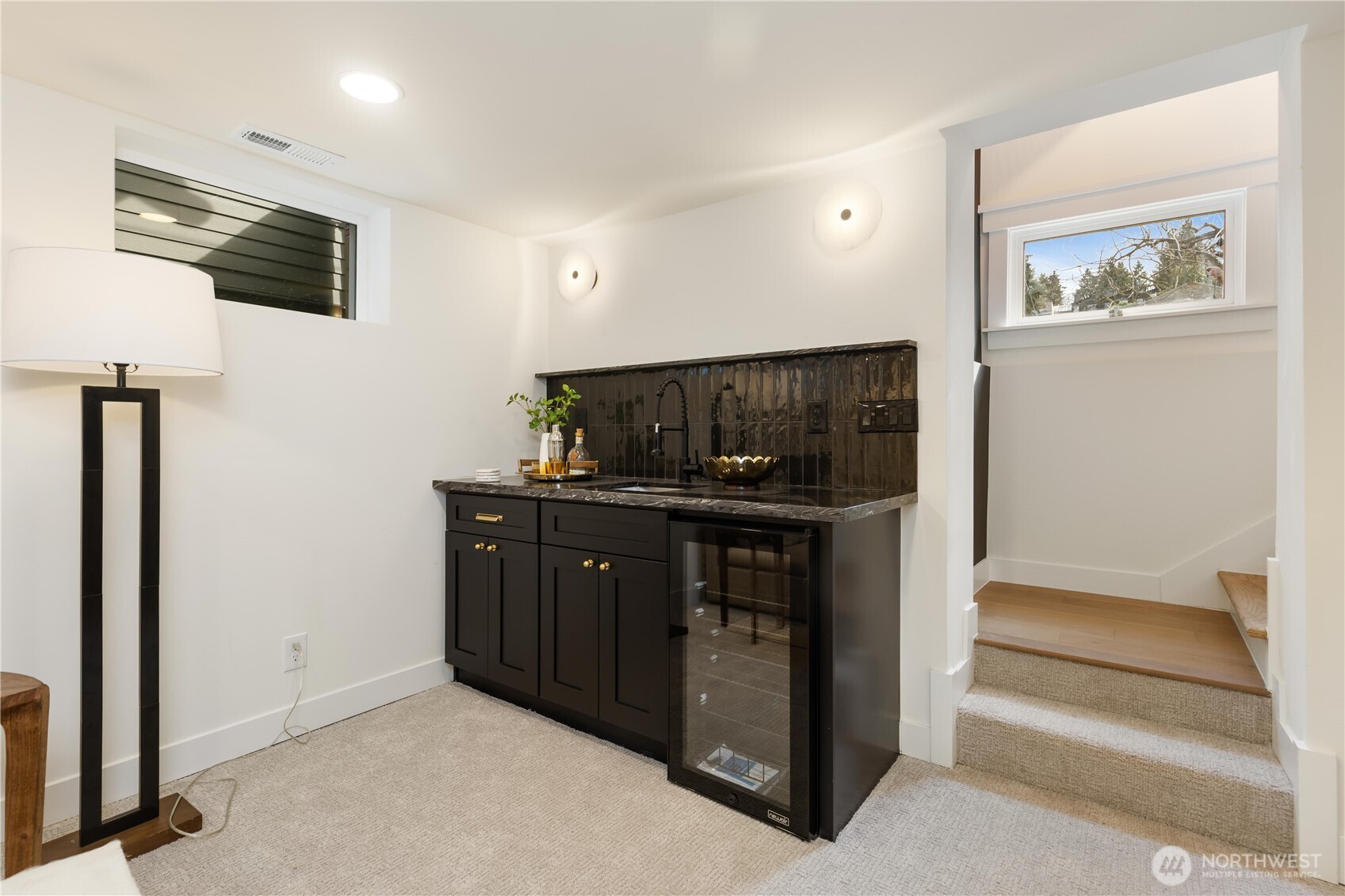41 West Cremona Street Seattle, WA 98119 - Photo 15 of 25 Gallery Image 15
