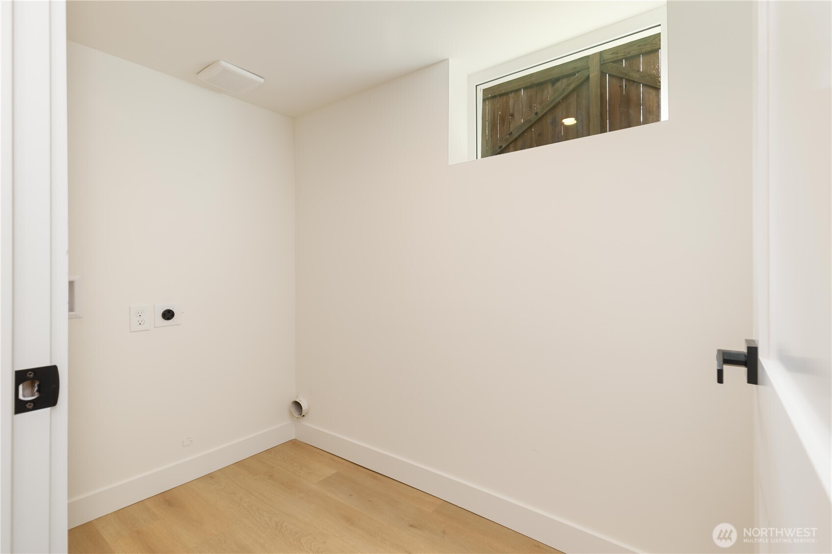 41 West Cremona Street Seattle, WA 98119 - Photo 20 of 25 Gallery Image 20