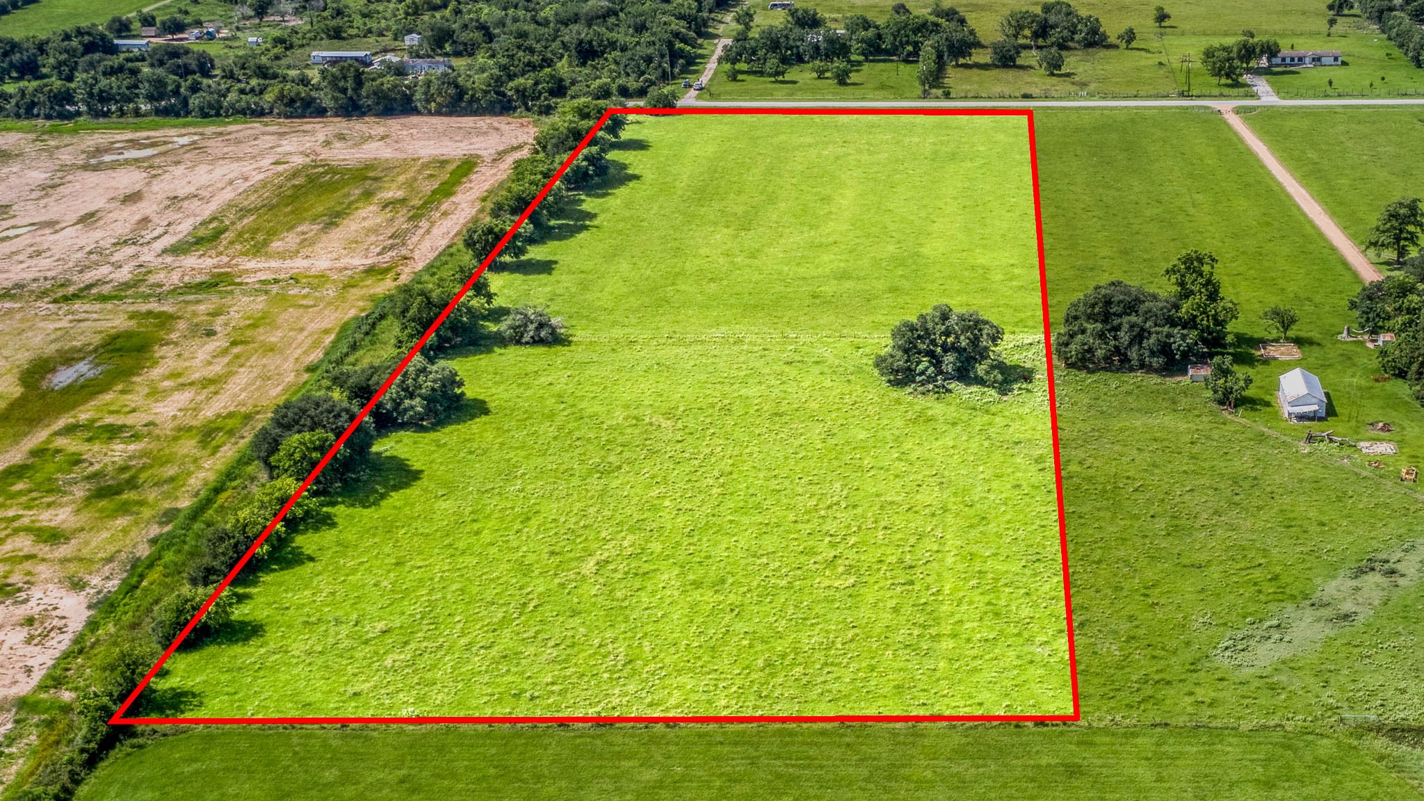 32626 Knebel Road Waller, TX 77484 - Photo 4 of 21 a view of swimming pool from a yard