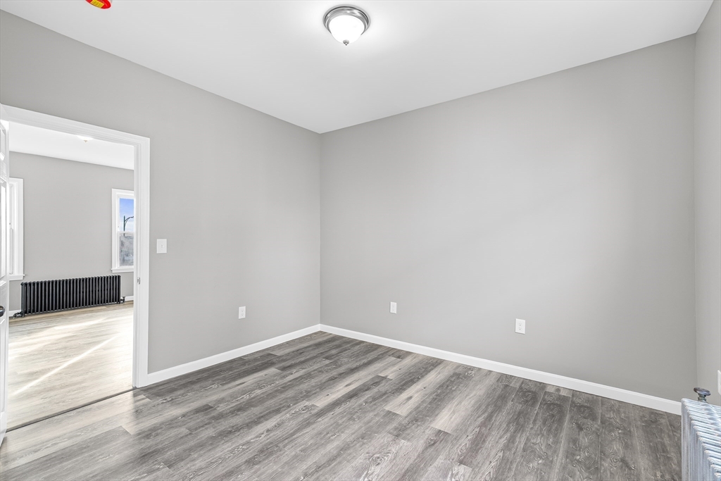 712-722 Eastern Avenue Fall River, MA 02723 - Photo 18 of 41