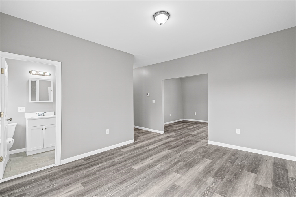 712-722 Eastern Avenue Fall River, MA 02723 - Photo 28 of 41