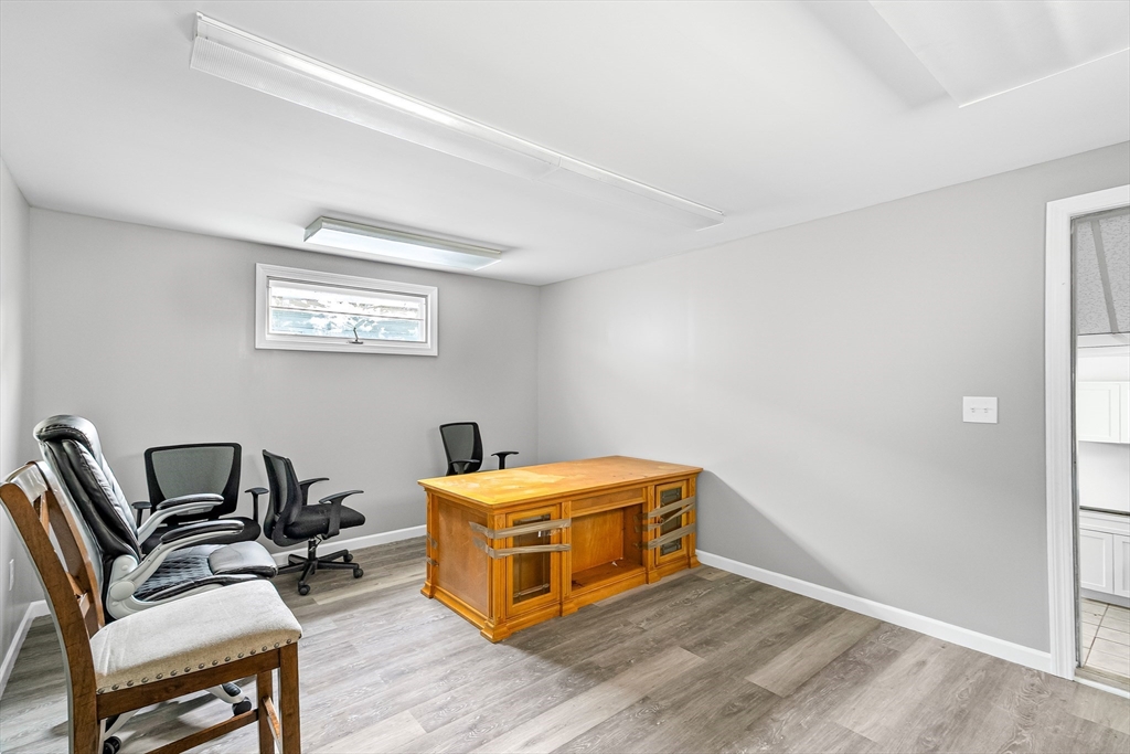 712-722 Eastern Avenue Fall River, MA 02723 - Photo 37 of 41