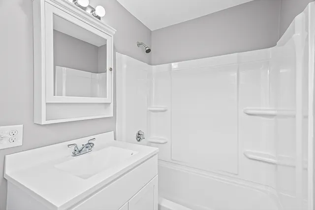 $924,999 | 712-722 Eastern Avenue, Fall River, MA 02723