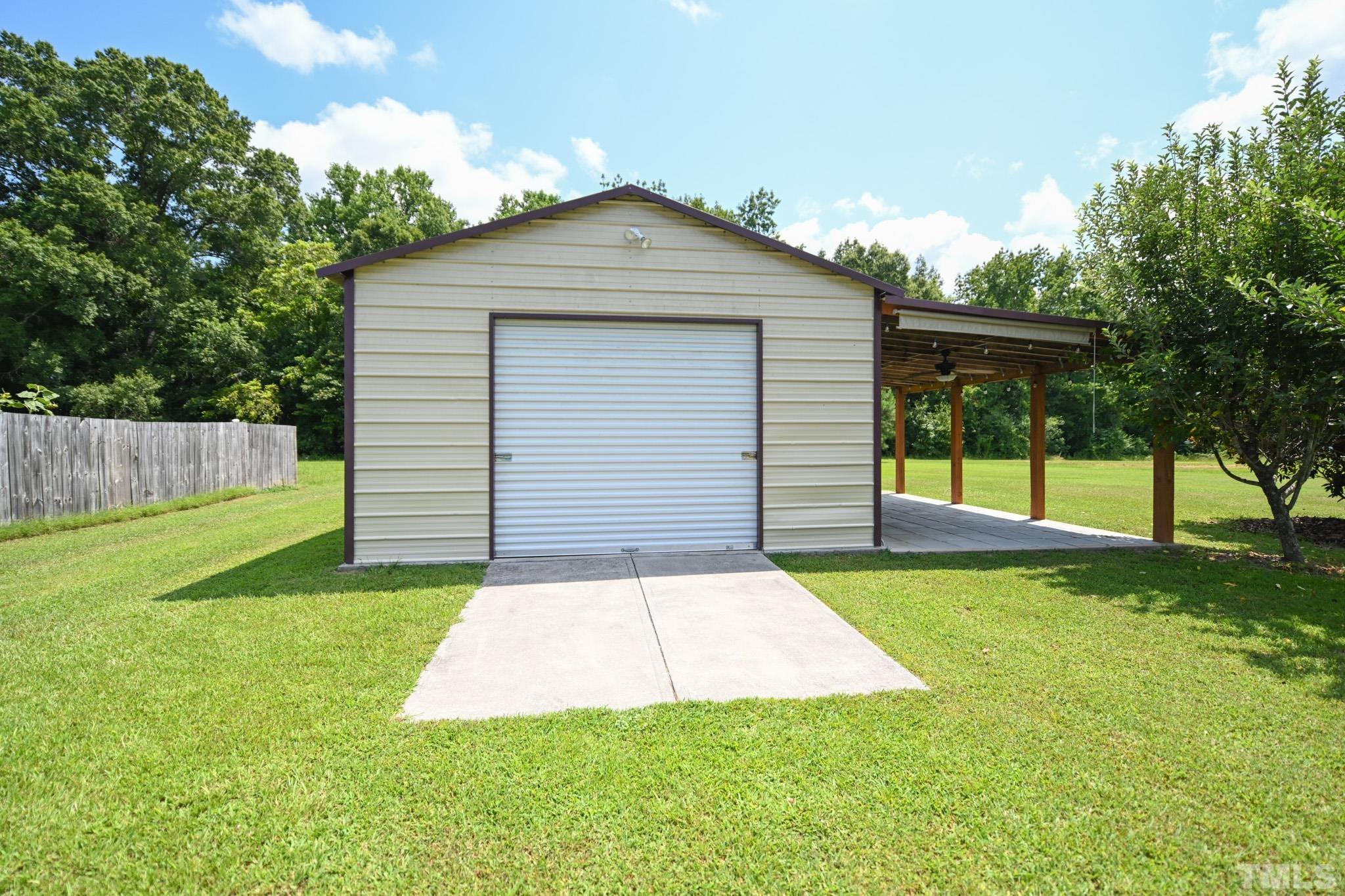1237 Smith Road Smithfield, NC 27577 - Photo 46 of 53 Gallery Image 46