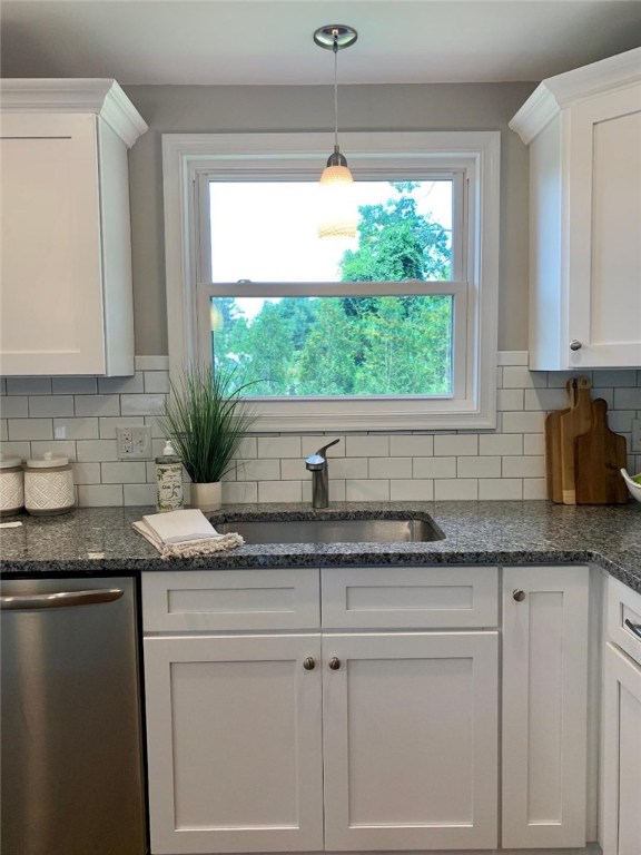 29 Ridgewood Road Charlestown, RI 02813 - Photo 6 of 27