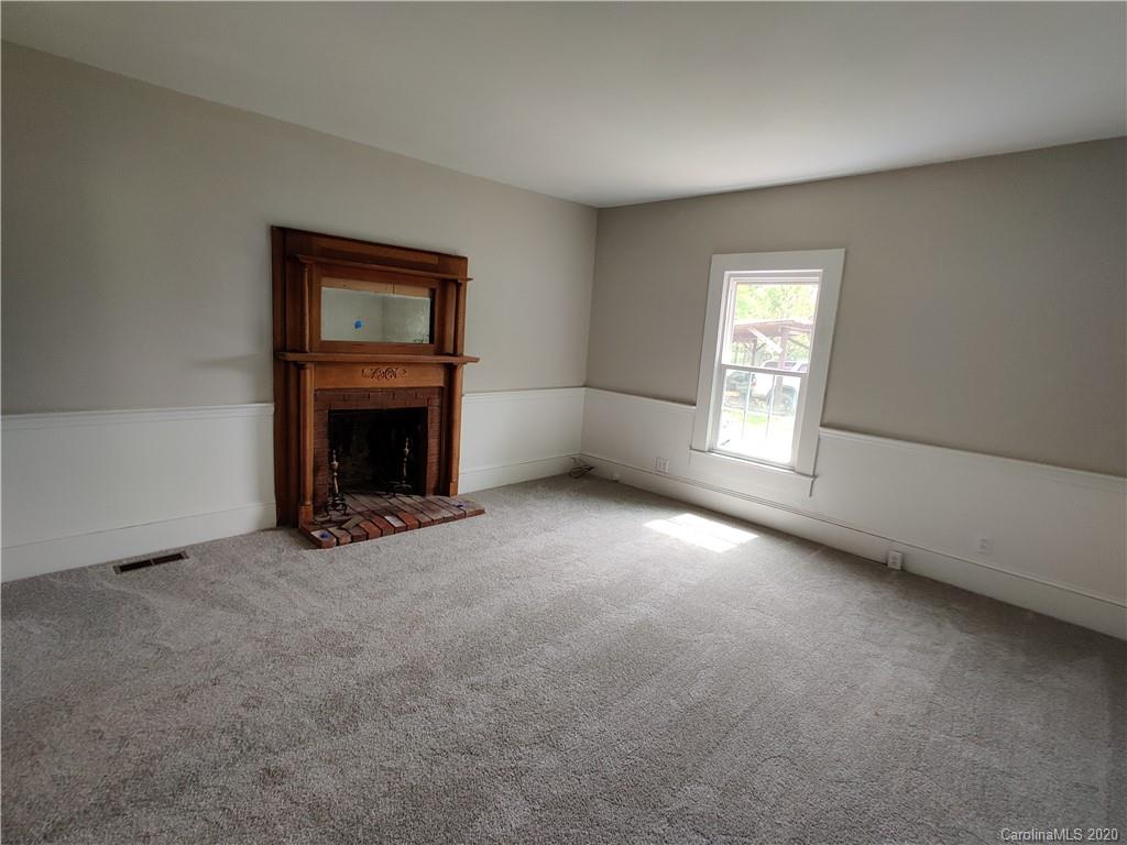 1328 Farmington Road Mocksville, NC 27028 - Photo 9 of 26 Gallery Image 9