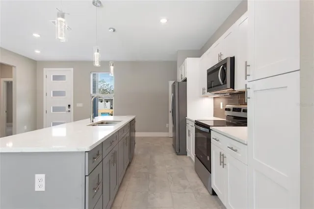 $2,195 | 1813 Greenley Circle, North Port, FL 34286