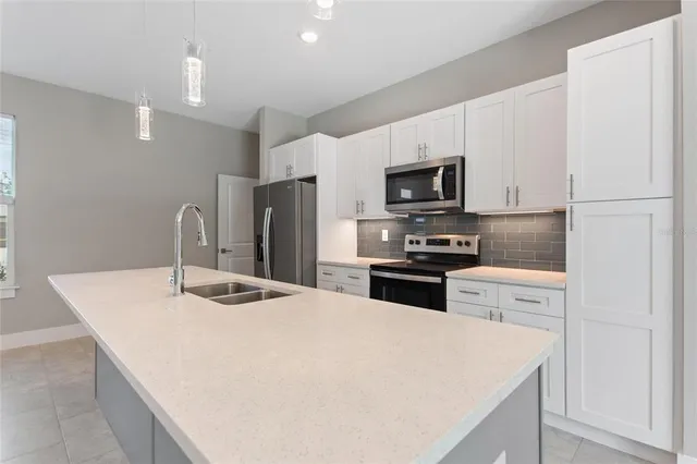 $2,195 | 1813 Greenley Circle, North Port, FL 34286