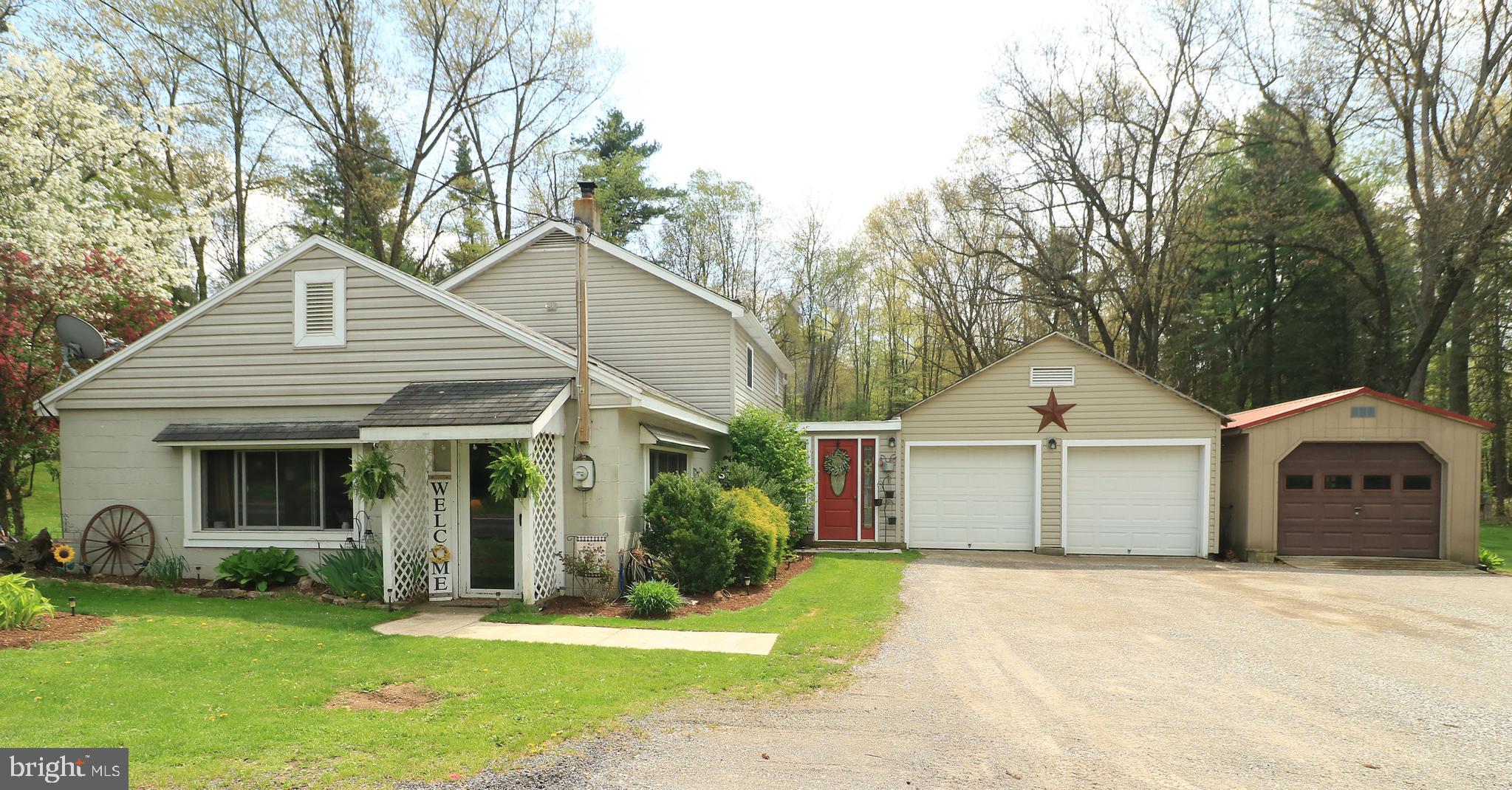 2523 Pennington Road Tyrone, PA 16686 - Photo 2 of 73