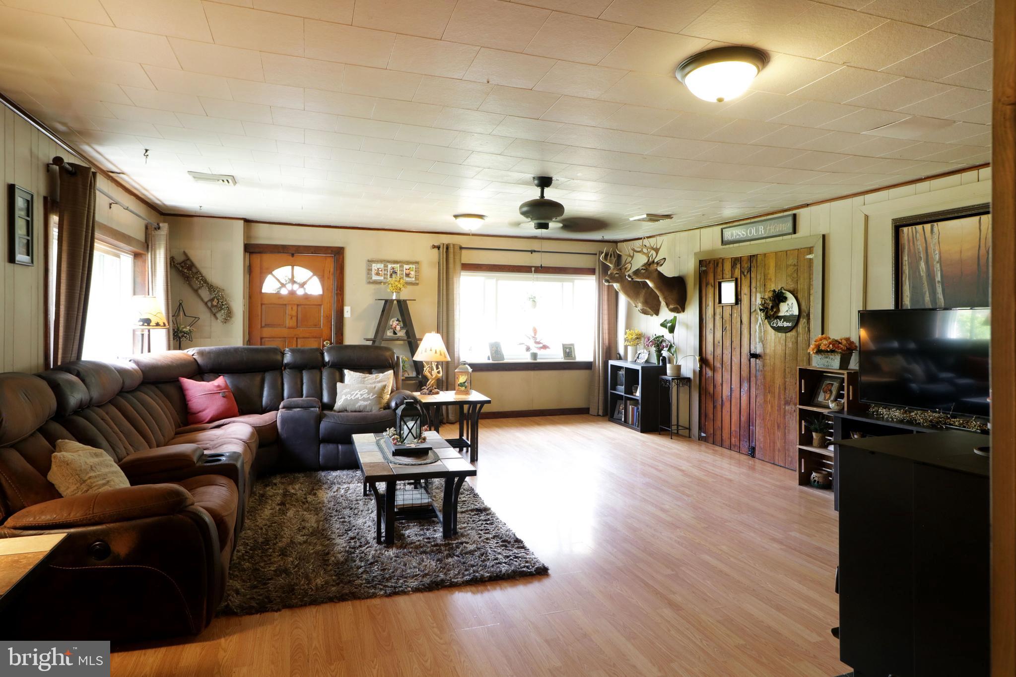 2523 Pennington Road Tyrone, PA 16686 - Photo 7 of 73