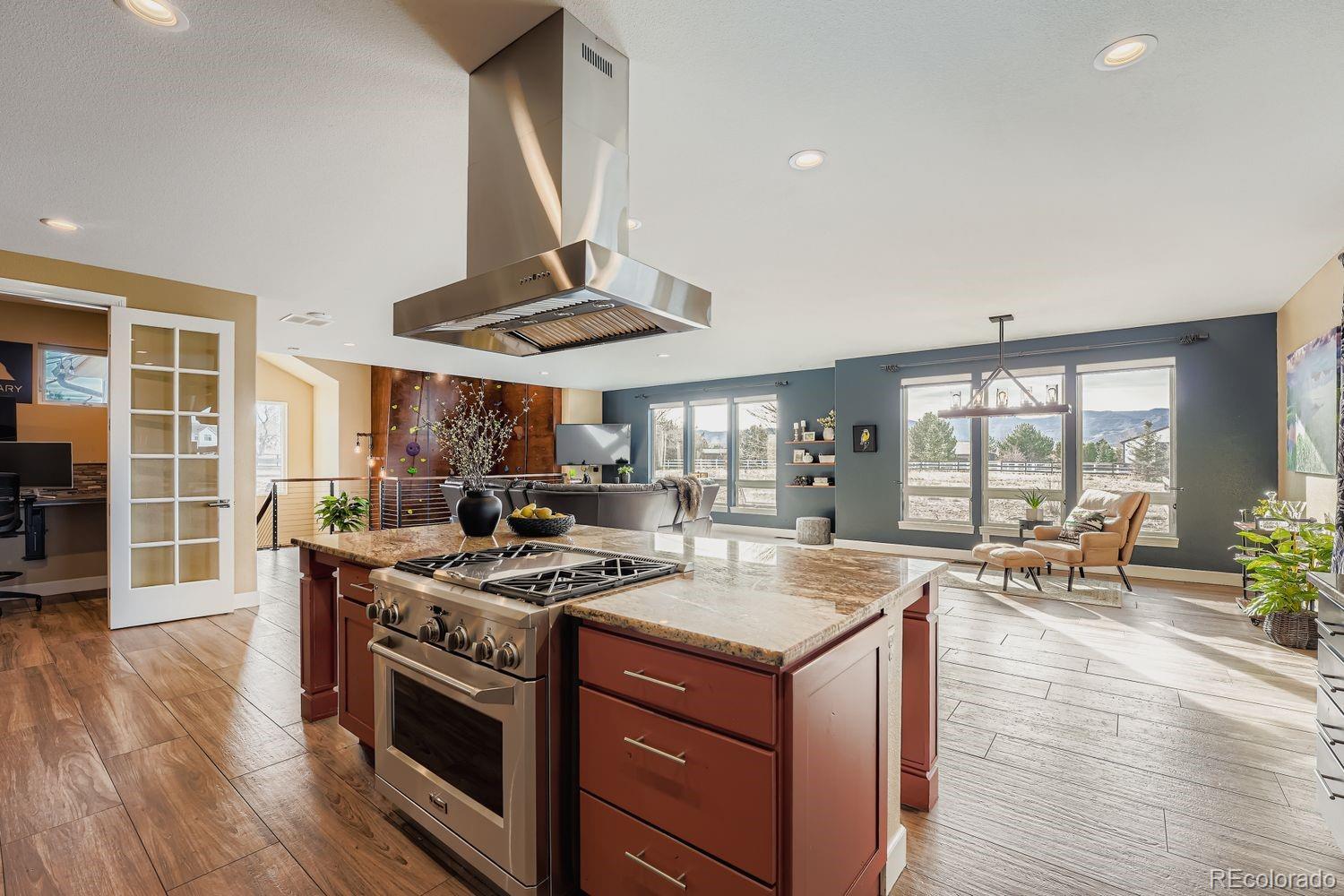 10973 Roxborough Park Road Littleton, CO 80125 - Photo 7 of 49