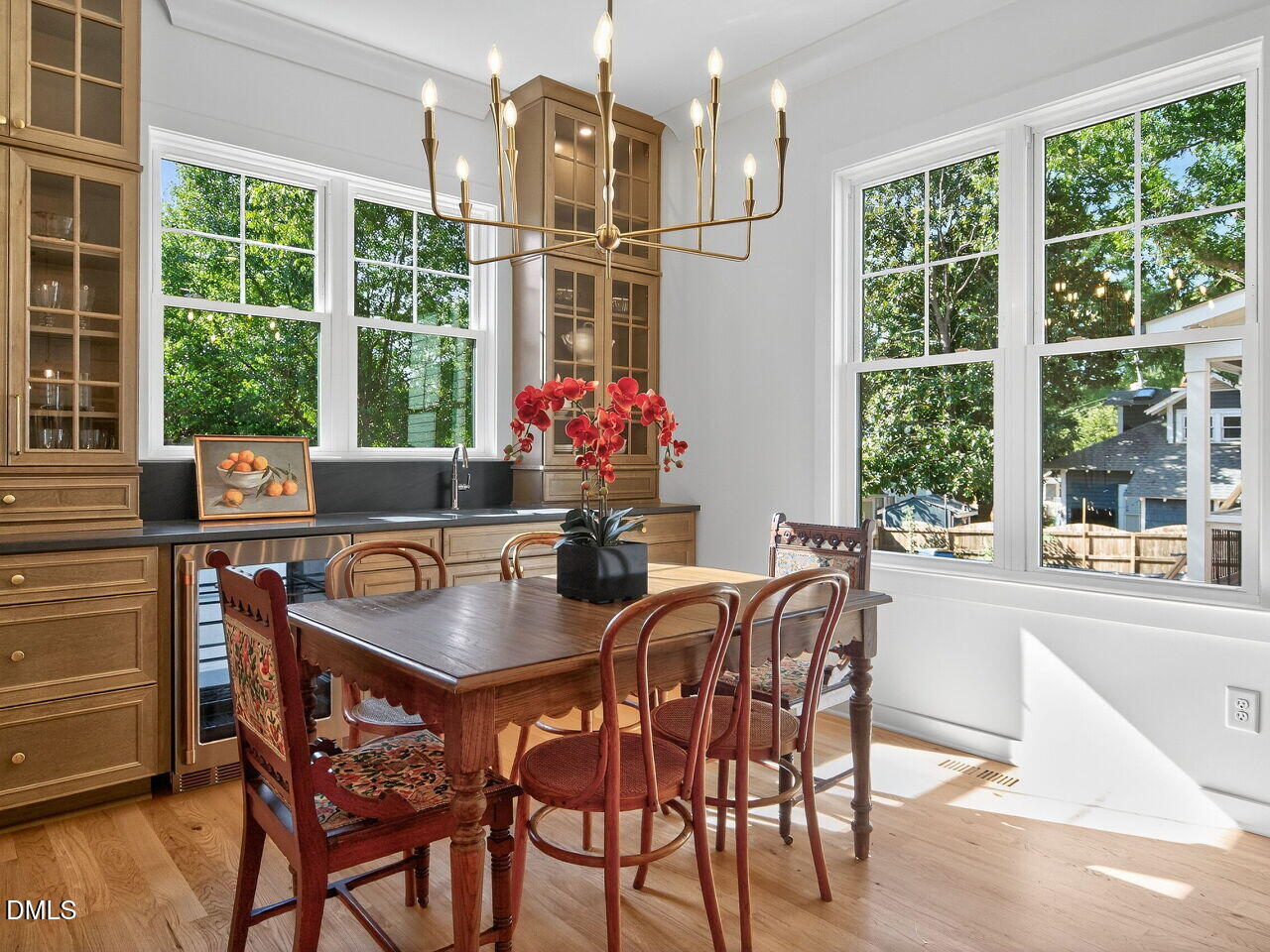 208 East Whitaker Mill Road Raleigh, NC 27608 - Photo 14 of 52 014-1280x960-photo