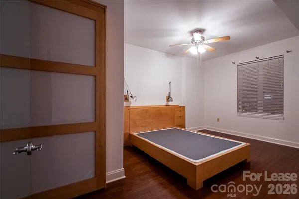 $1,800 | 300 West 5th Street, Unit 521, Charlotte, NC 28202