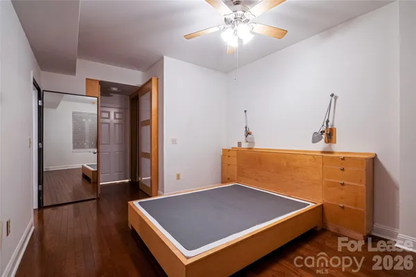 $1,800 | 300 West 5th Street, Unit 521, Charlotte, NC 28202