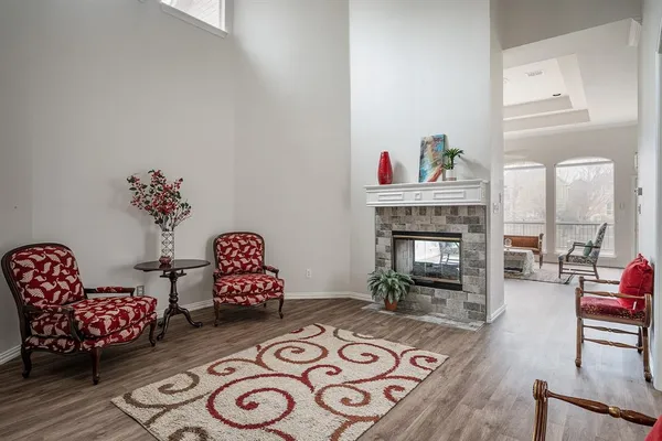 $3,200 | 7712 Lakecrest Circle, Irving, TX 75063