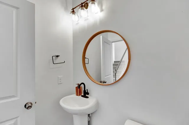 $2,450 | 8986 Cat Tail Pond Road, Summerville, SC 29485